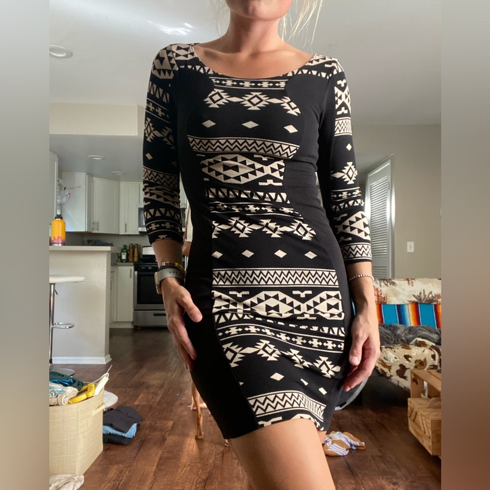 Rue 21 Aztec bodycon dress size small